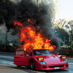 BURN EVERYTHING (feat. Lonemoon) (Explicit)