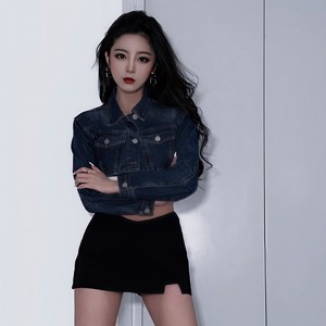 在平凡的日子里挣扎