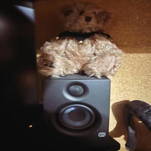 underscore (feat. Blush Moria) (Explicit)