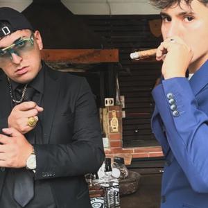 Siento Dolor (feat. Jaykco 