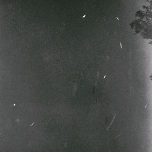 değiştiremeyeceğin hiçbir şey için üzülme (feat. Doçend)