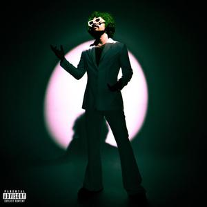 TEENAGE BEAUTY QUEEN