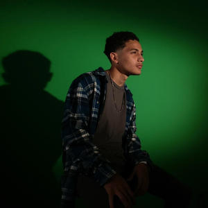 Us against the world (feat. Razalas)