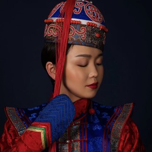 故乡的小河伴奏 (伴奏)