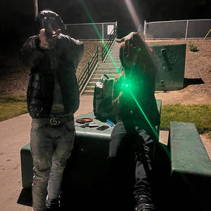 Waxoff (feat. Poozie) (Explicit)