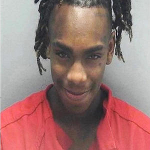 Resume (feat. Lil1nE) (Explicit)