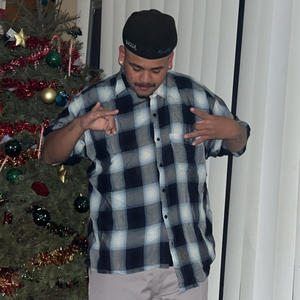 Money in that cage (Explicit)