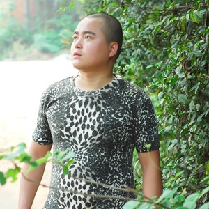 我爱家乡的山和水 (伴奏)