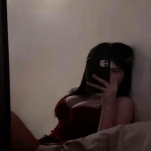 multe fete (feat. RXBBIE) (Explicit)