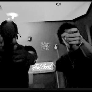 GET OUT THE WAY (feat. Slump Madi) (Explicit)