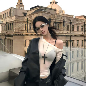 风吹丹顶鹤(我不太懂事理别跟我称兄或道弟)封面