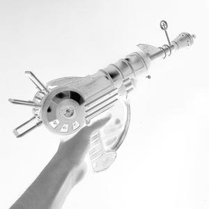 Raygun (feat. glorypakk) (Explicit)