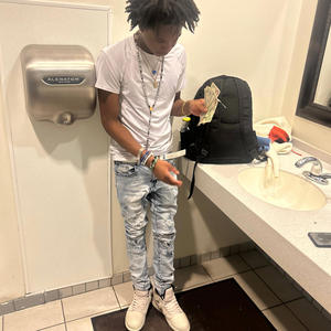 Slingin K's (feat. ShordyDaYoungan) (Explicit)