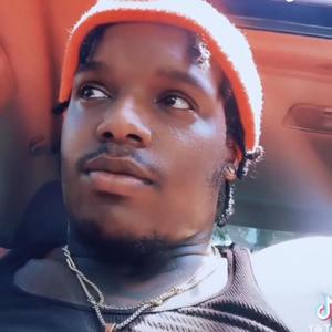 MAGIC (feat. Ayescooby) (Explicit)