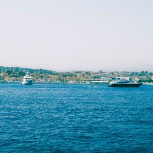 New Plays (feat. Freddy River)