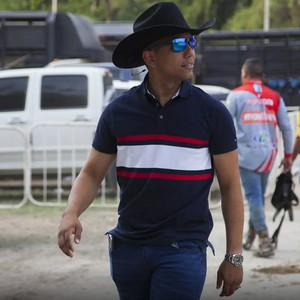 Los Tres En El Desafio