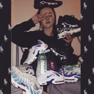 Gutter Queen (Explicit)