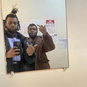 DAMN! (feat. OXLEY) (Explicit)