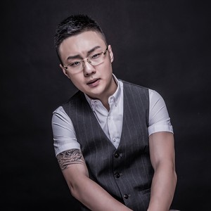 罗金宝战歌 (伴奏)