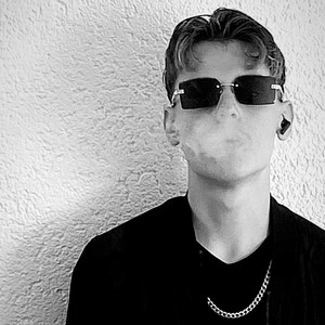 Ganz Elegant (Explicit)