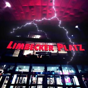 Limbecker Platz (feat. Veyytex) (Explicit)