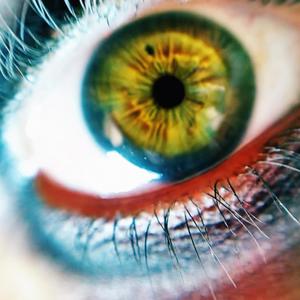 Go Away (feat. Talkless)