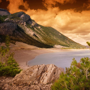 多想在平庸的生活拥抱你 (清爽纯音乐)