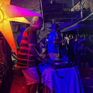 NA TRETA DA RATOLANDIA PODE FAZER BARULHO