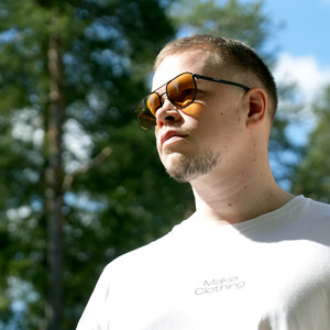 Live, Love ja Komedia (Explicit)