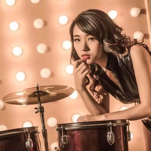 Ai唐珊珊 - 后海酒吧