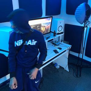 P110 Hoods Hottest freestyle (Explicit)