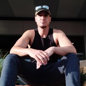 You are NOT an artist (feat. Dizzy B)