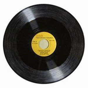 拾稻穗的小姑娘