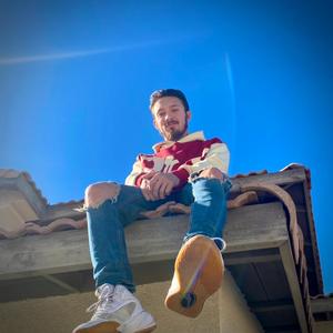 Tryna Tell You (feat. J.J.) (Explicit)