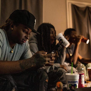 Juicee Fruit (feat. Ponch) (Explicit)