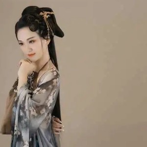 左手指月 (改编版原唱: 萨顶顶|人可糖糖二胡翻奏版)