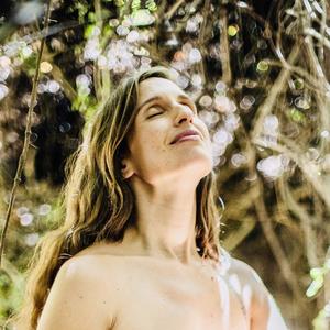 surrender to life (with. Andara) (Explicit)