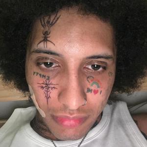 best dressed from soundcloud (Explicit)