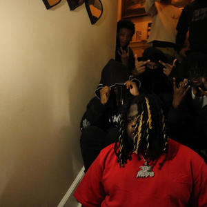 Steppin (feat. Dracdaho & Almightymelo) (Explicit)