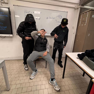 i need time (feat. Nic junior) (Explicit)