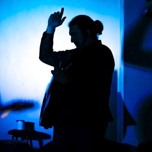 Nada Que Nos Lleve Hacia Atrás (feat. Paco Cabrone)