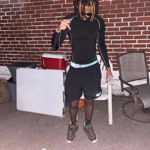 cant get with (feat. leak) (Explicit)