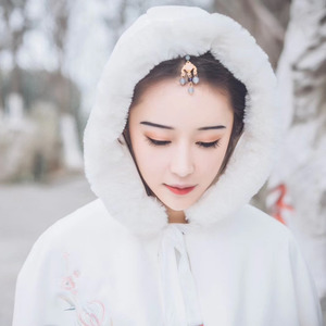 何必在一起 (伴奏)