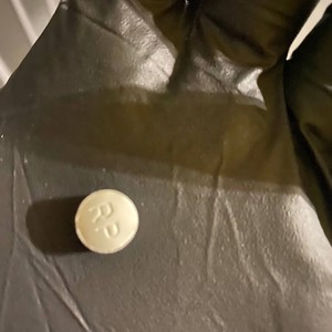 2 minutes (feat. King shemii) (Explicit)