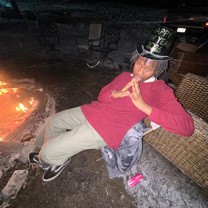 New yr, New Us (feat. Ver$atile! & MOLLY STAR) (Explicit)