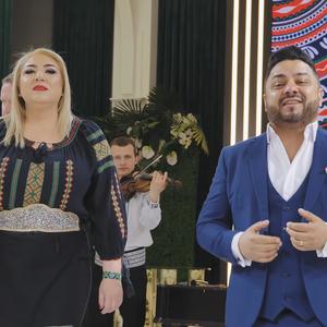 Cristi Nuca & Marina Nuca (Bun gasit lume frumoasa)