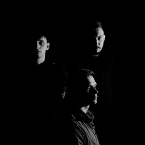 Задыхаюсь во тьме