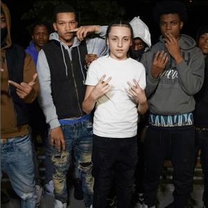 2 TWIN GLOCKS (feat. NdotSpinAlot) (Explicit)