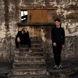 WALLFLOWER(feat. Erin Jarrett) (wacky sutra Remix)