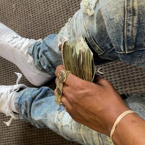 Grow House Music (Every Khoppa Gotta Leg) (feat. Deuxeline Dell & Rikko) (Explicit)